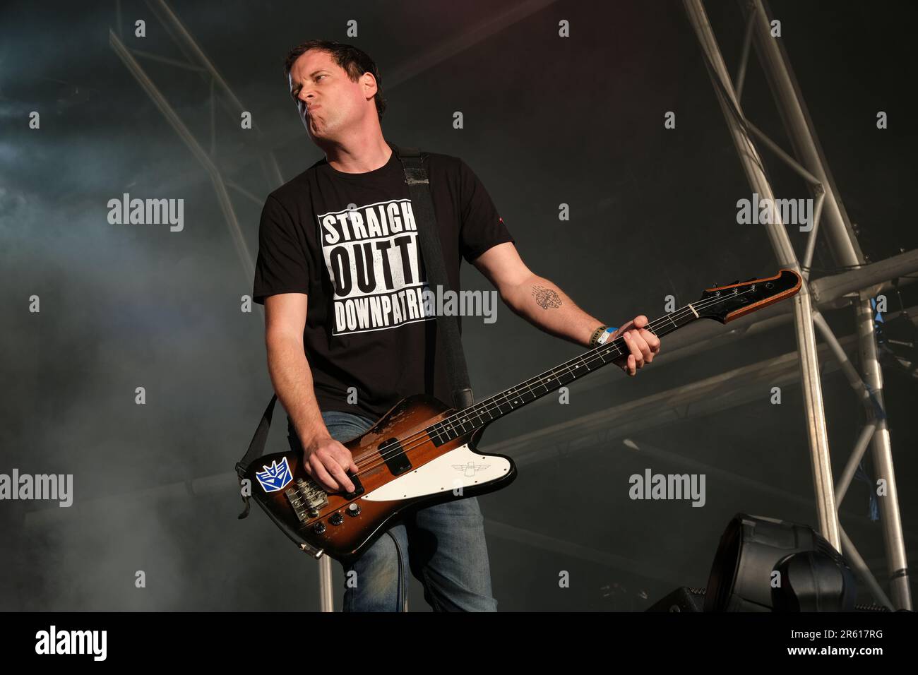 Mark Hamilton of Ash performing at Wychwood Festival, Cheltenham, UK. June 2, 2023 Stock Photo