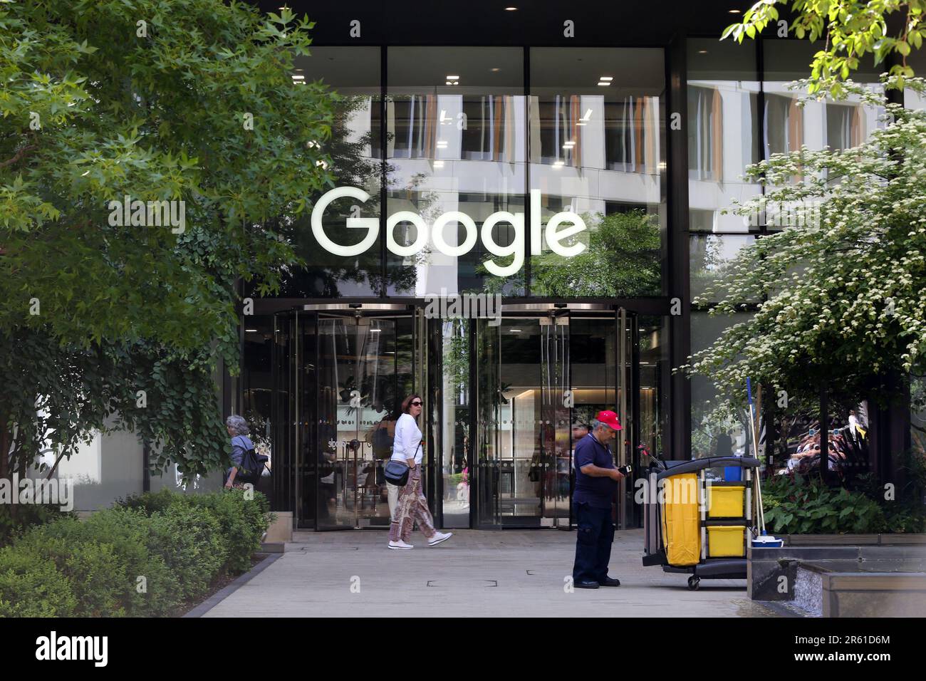 London, UK. 26th May, 2023. An exterior view of Google office in central London. (Credit Image: © Steve Taylor/SOPA Images via ZUMA Press Wire) EDITORIAL USAGE ONLY! Not for Commercial USAGE! Stock Photo