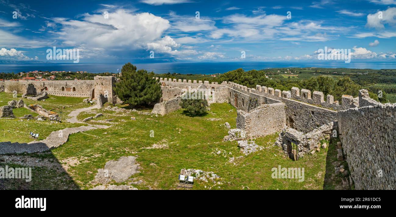 Luna - Robe Élégante à Fleurs pour Vacances d'Été et Vie Urbaine main image 1
