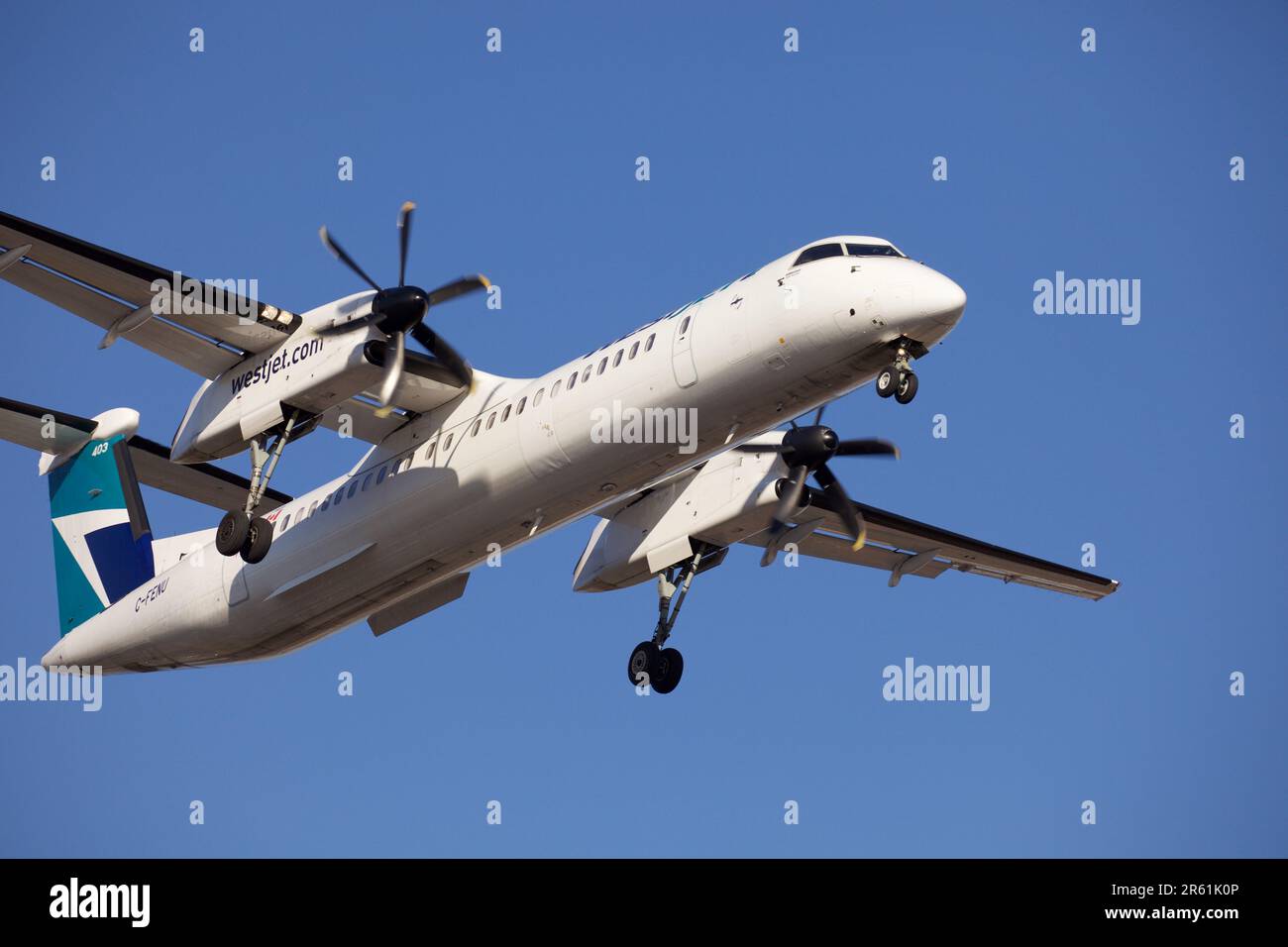 Westjet, Bombardier DHC8400, CFENU, Landing at Pearson Airport