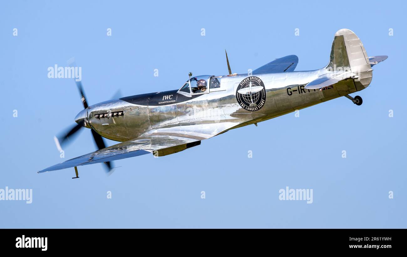 Silver spitfire iwc best sale