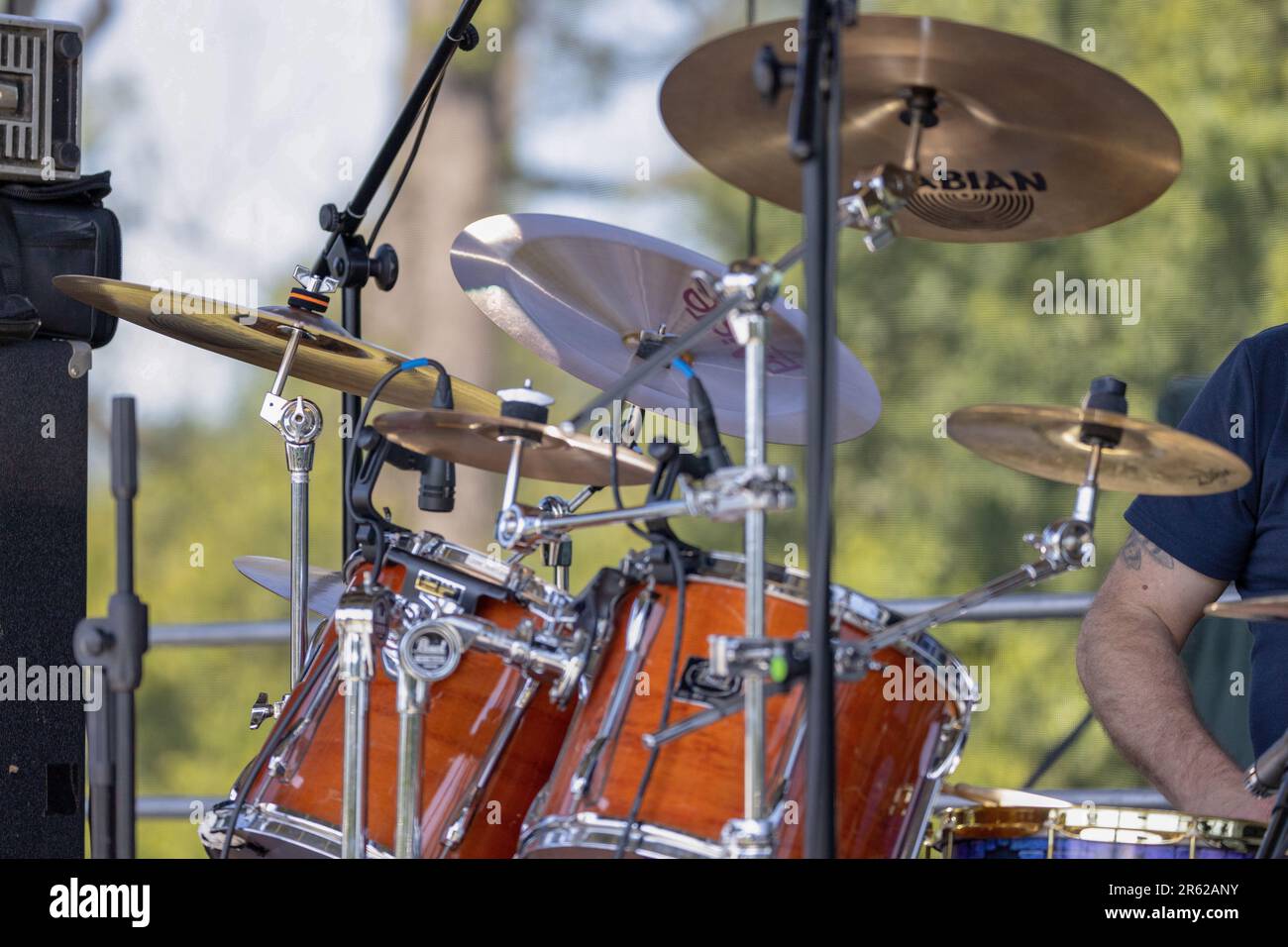 Musical Instruments Concert Stage musical instruments hi-res stock photography and images - Alamy