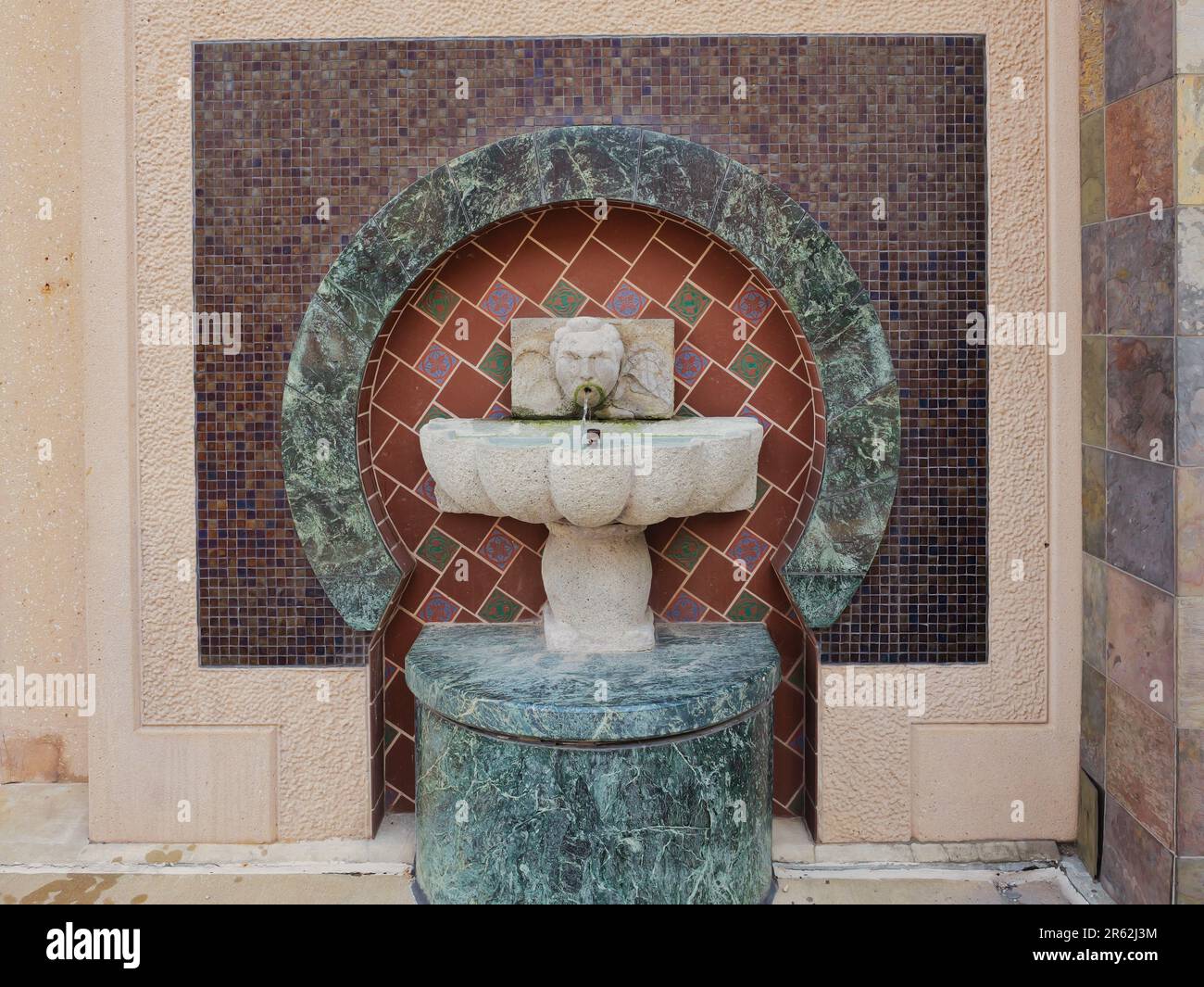 Kansas City, Missouri June 4, 2023 Man Spraying Water Fountain