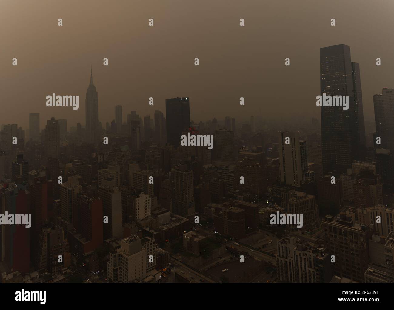 New York haze caused by Canada wildfire Stock Photo