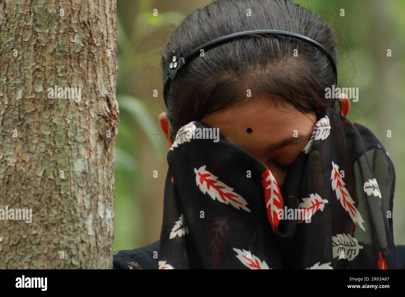 Bengali teen hi-res stock photography and images - Alamy