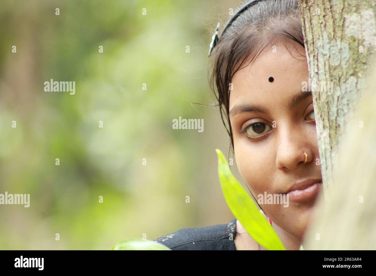 Indian Teenage Village girl face in Outdoor Stock Photo - Alamy
