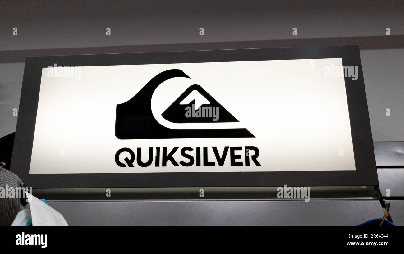 quiksilver clothing logo