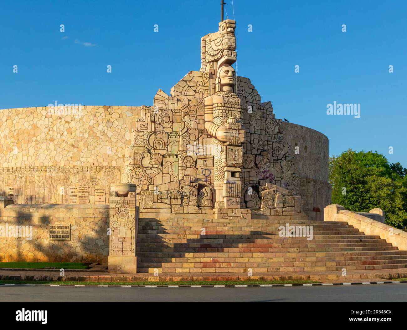 Monumento a La Patria monument, Paseo Montejo, Merida, Yucatan State ...