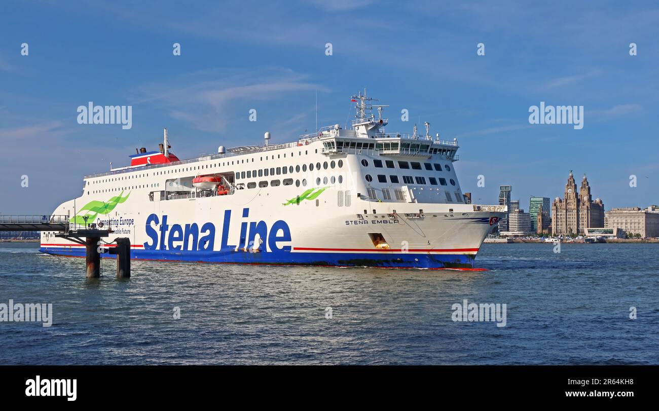 Stena Embla ferry to Belfast on the Liverpool waterfront panorama from Woodside, Birkenhead, Wirral, Merseyside, England, UK, CH41 6DU Stock Photo