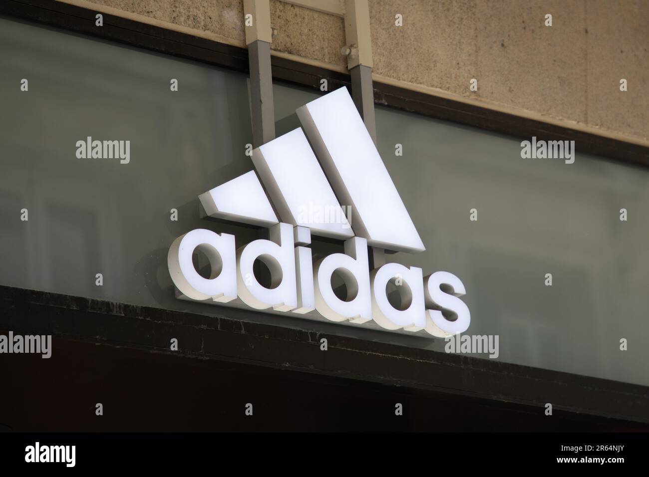 Bordeaux , Aquitaine France - 06 06 2023 : adidas logo sign and text brand  front chain sport fashion shop shoes manufactures of sporty footwear store  Stock Photo - Alamy