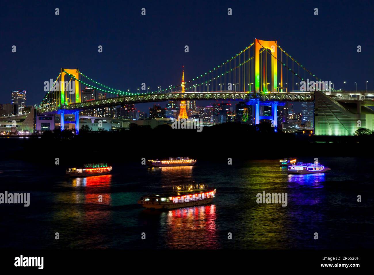 Night view of Rainbow Bridge from Odaiba Stock Photo