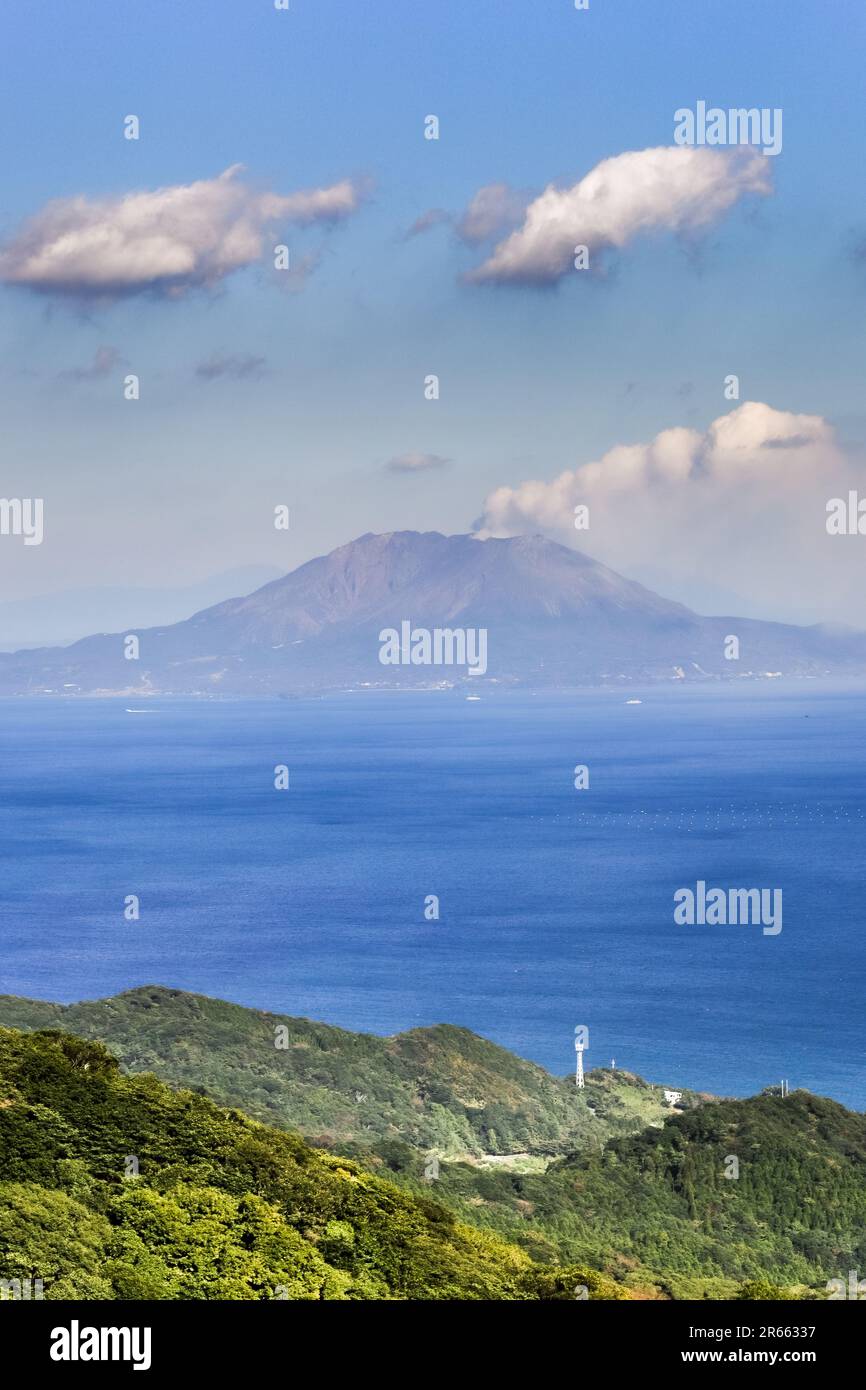 Kinko Bay and Sakurajima Stock Photo Alamy