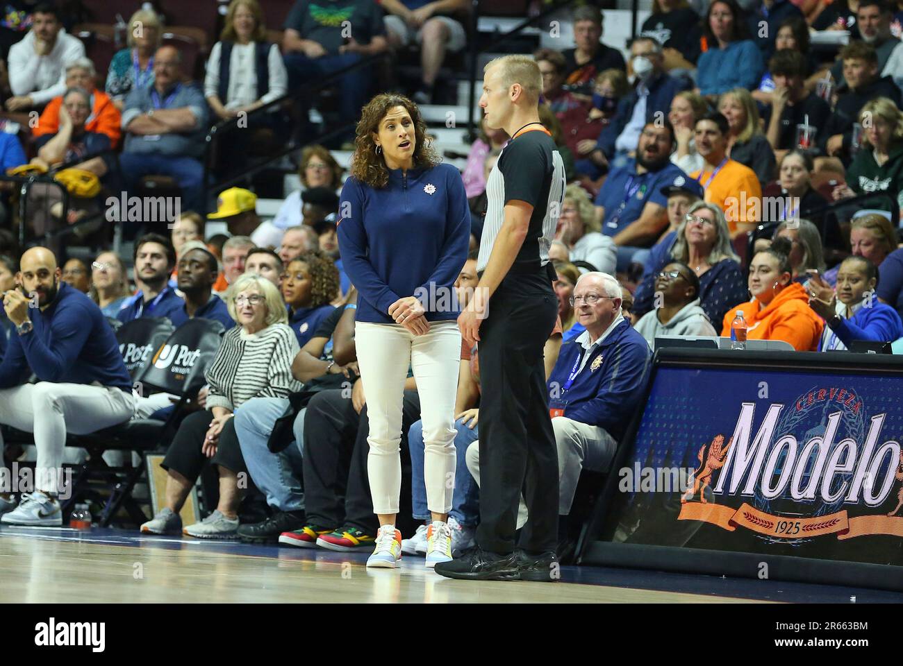 UNCASVILLE, CT JUNE 06 Connecticut Sun head coach Stephanie White