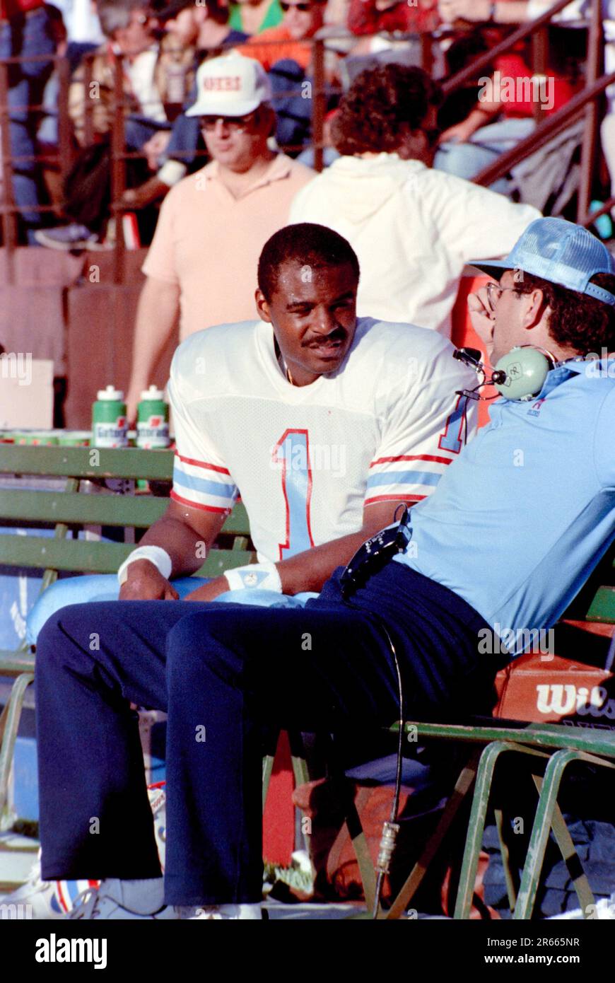 Warren Moon of the Houston Oilers during a game against the San