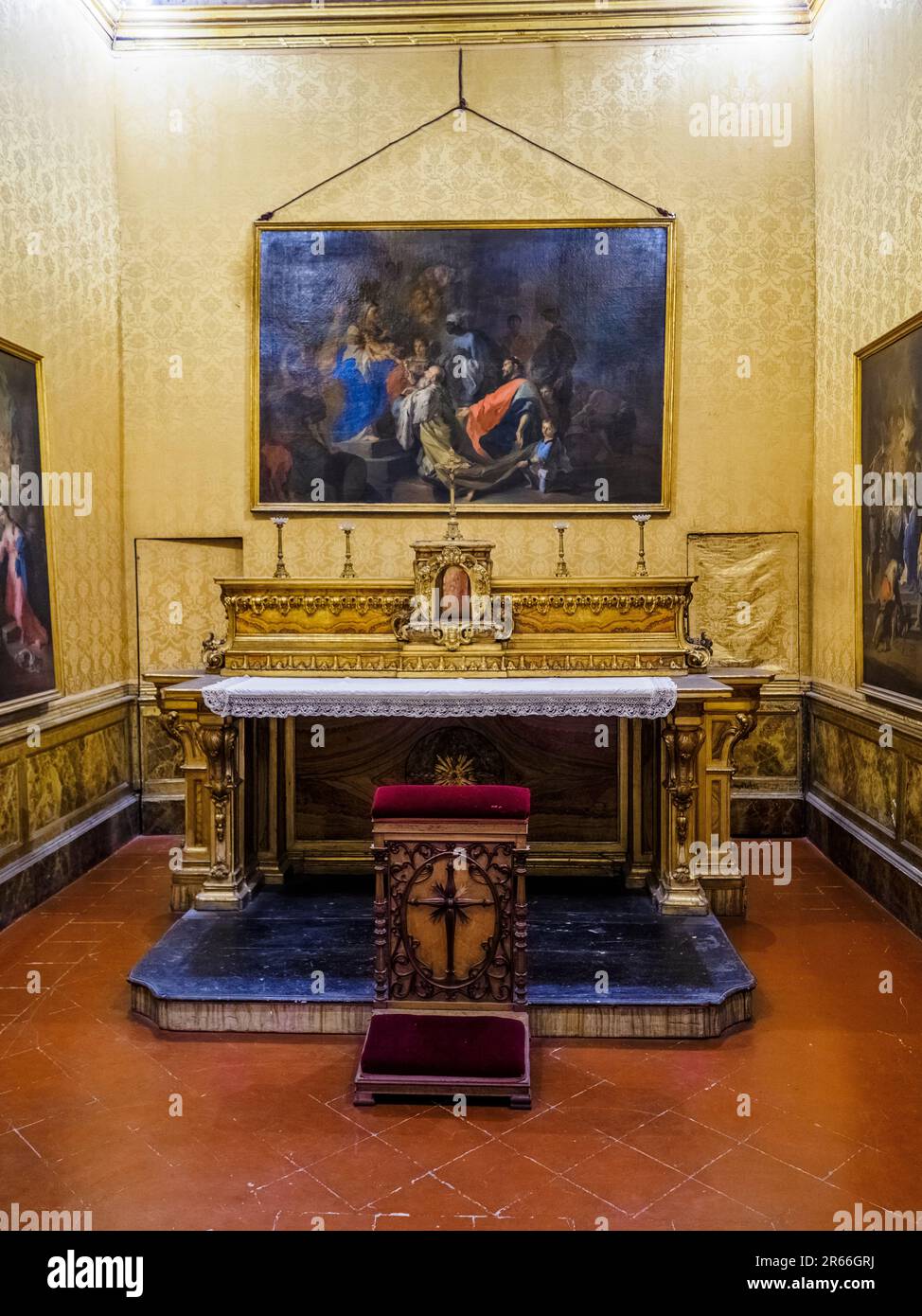 19th century wooden Altar and Nativity painting by Fancesco Liani (1760) in the Oratory of the Royal Palace of Naples that In 1734 became the royal residence of the Bourbons - Naples, Italy Stock Photo
