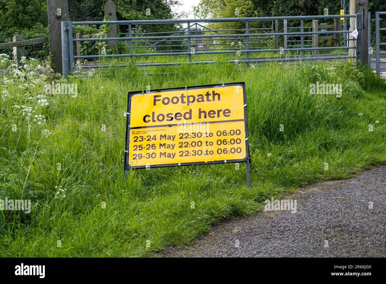 Footpath closure notice Green Lane level crossing Cherry Willingham, Lincolnshire Stock Photo