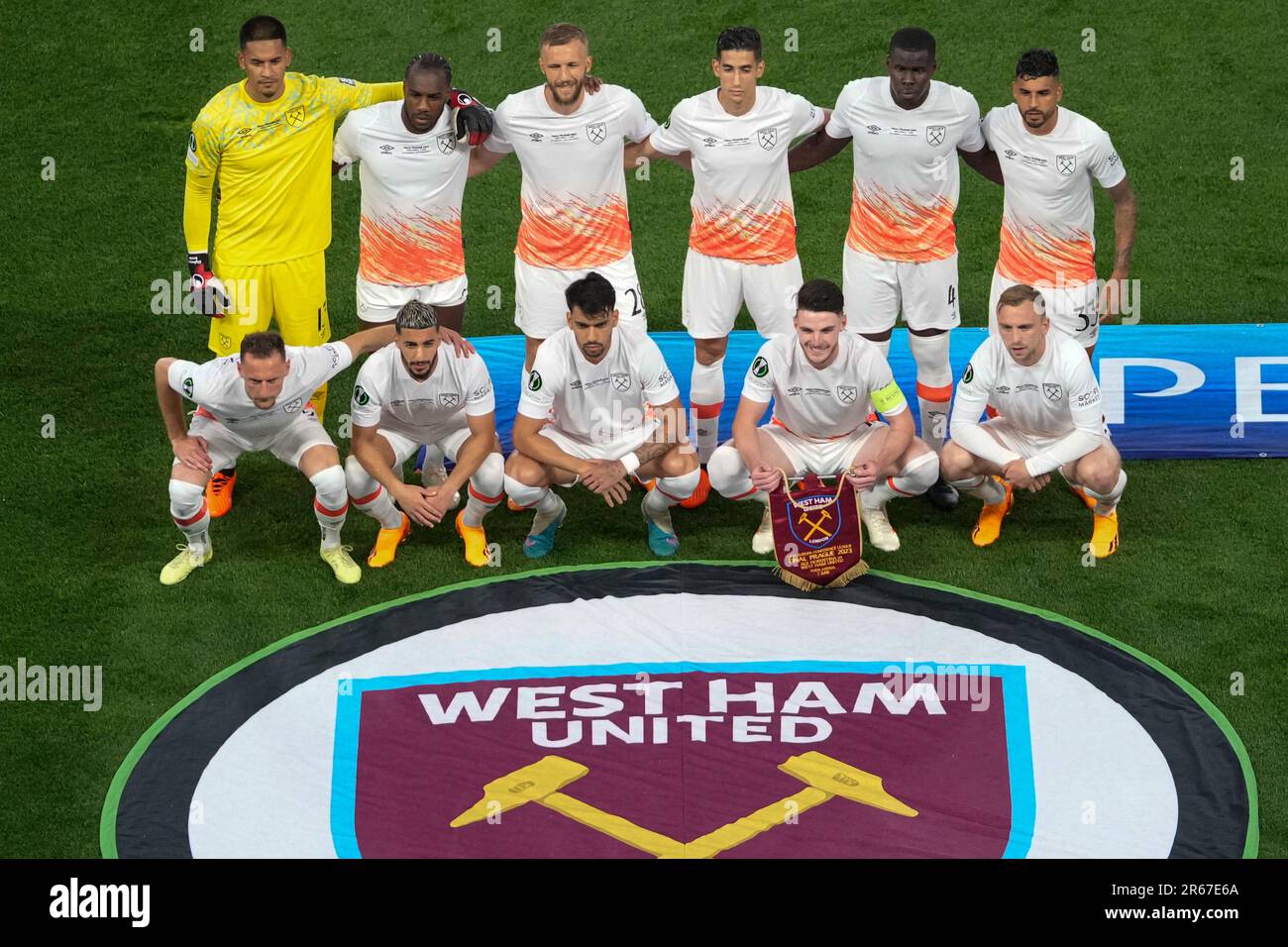 20 Foto Autografate West Ham Finale Conference League 2023 | Set Firmato Da Rice, Bowen, Paquetá, Areola E Altri