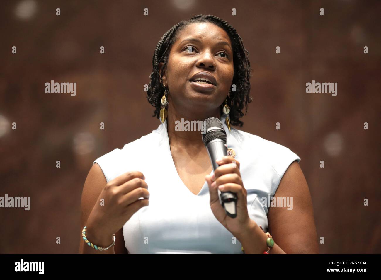 Phoenix, Arizona, USA. 7th June, 2023. Arizona State Rep. Quanta Crews