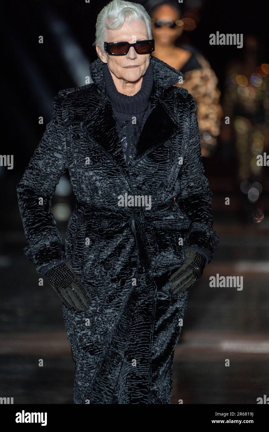 MILAN, ITALY - FEBRUARY 25: Maye Musk walks the runway at the Philipp Plein fashion show during the Milan Fashion Week Womenswear Fall/Winter 2023/202 Stock Photo