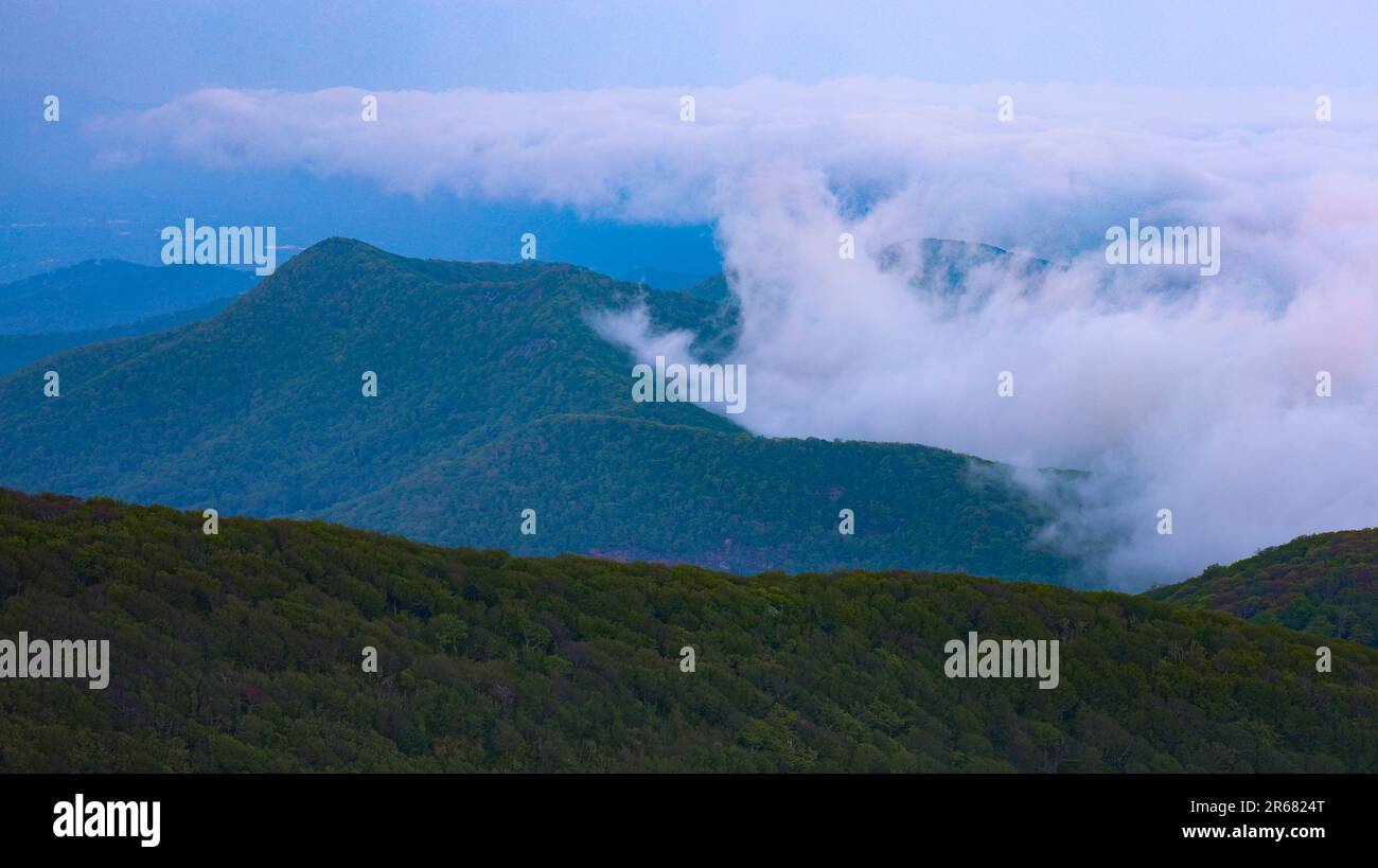 Cloudy morning view hi-res stock photography and images - Alamy