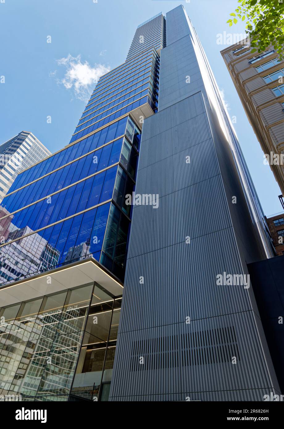 425 Park Avenue’s fin-topped core is at the rear of the building, to ...
