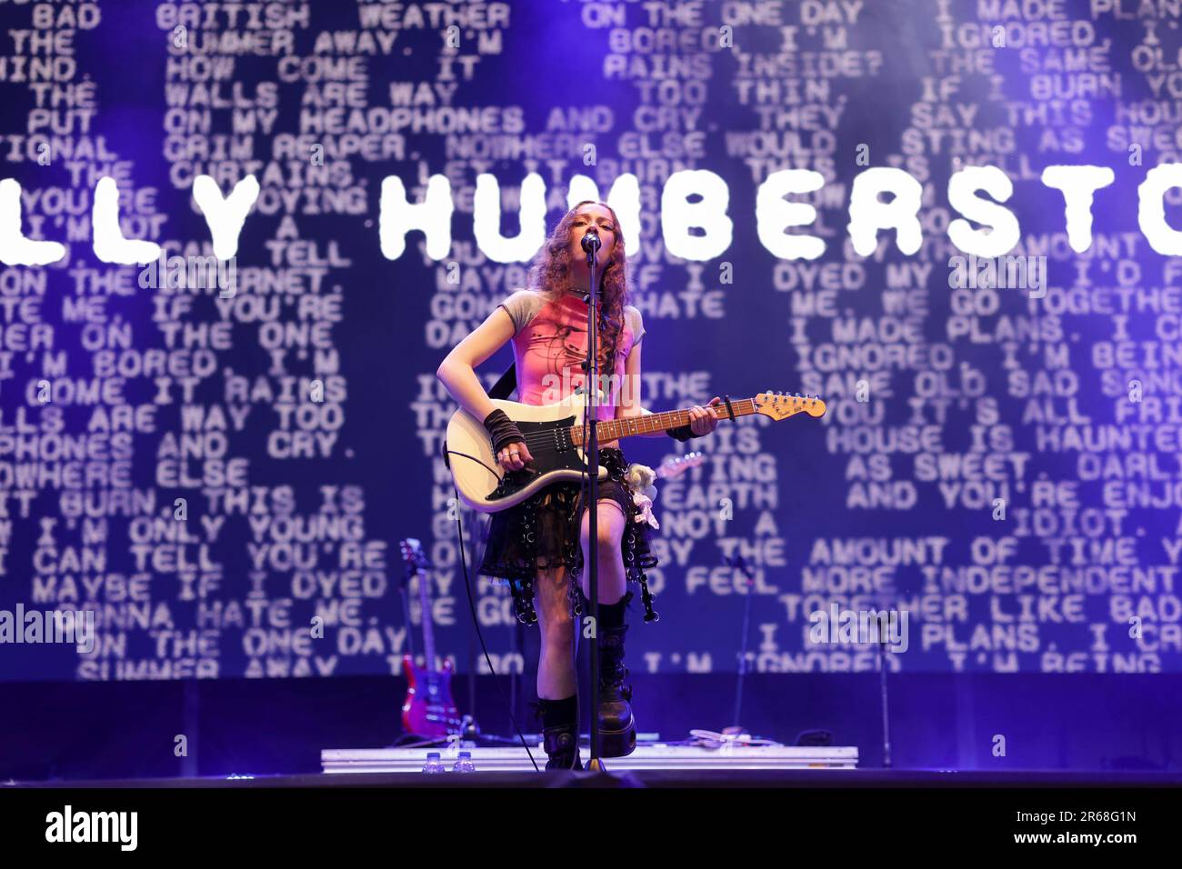 holly-humberstone-singer-hi-res-stock-photography-and-images-alamy