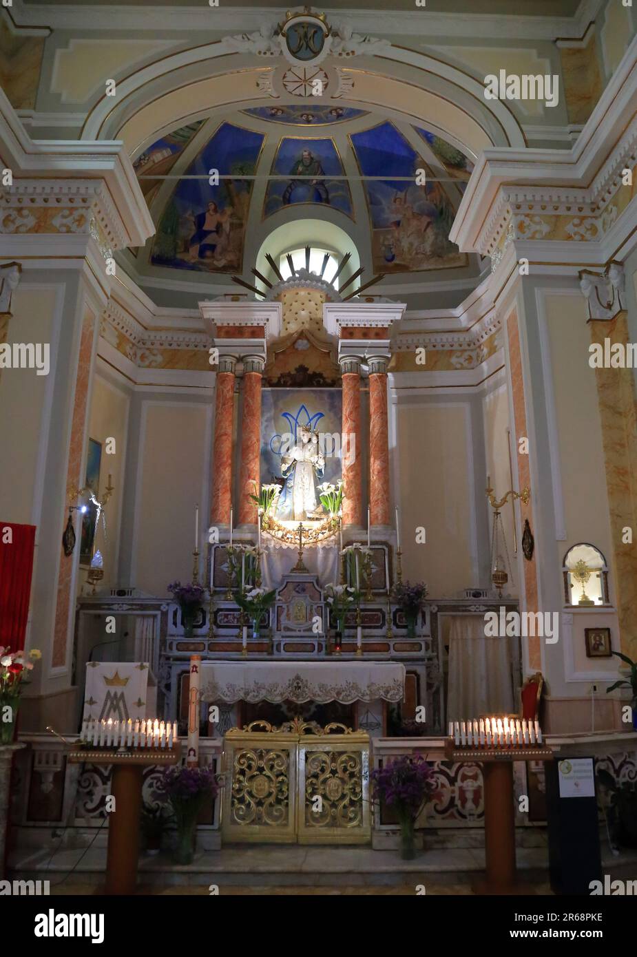 Chiesa Della Madonna Di Costantinopoli Chiesa della madonna di costantinopoli hi-res stock photography and