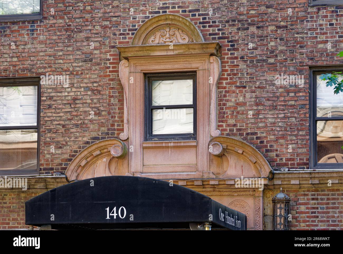140 e 28th st hi-res stock photography and images - Alamy
