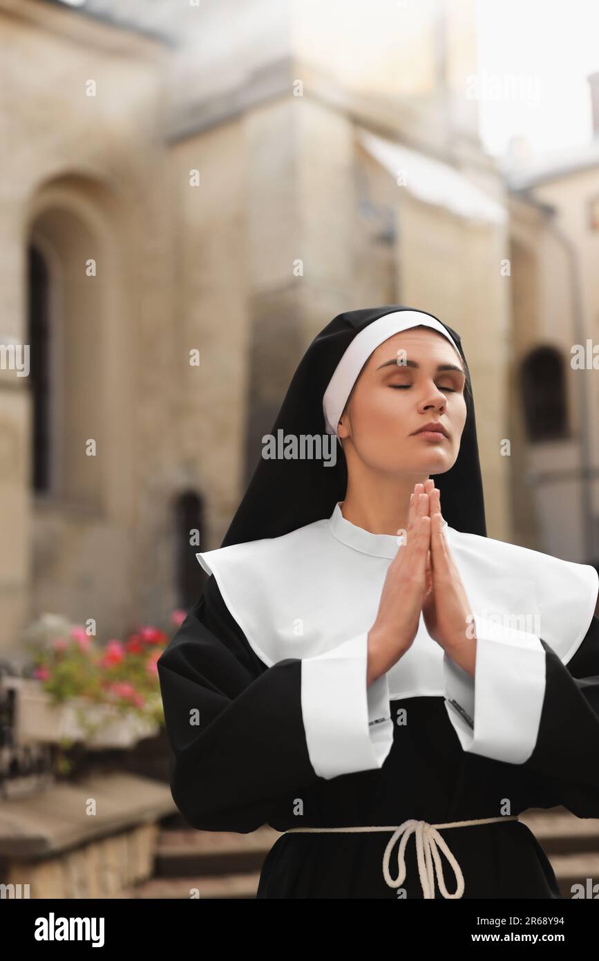 nun様 Nun Clasped Hands Praying God On Stock Photo 2306071055 | Shutterstock