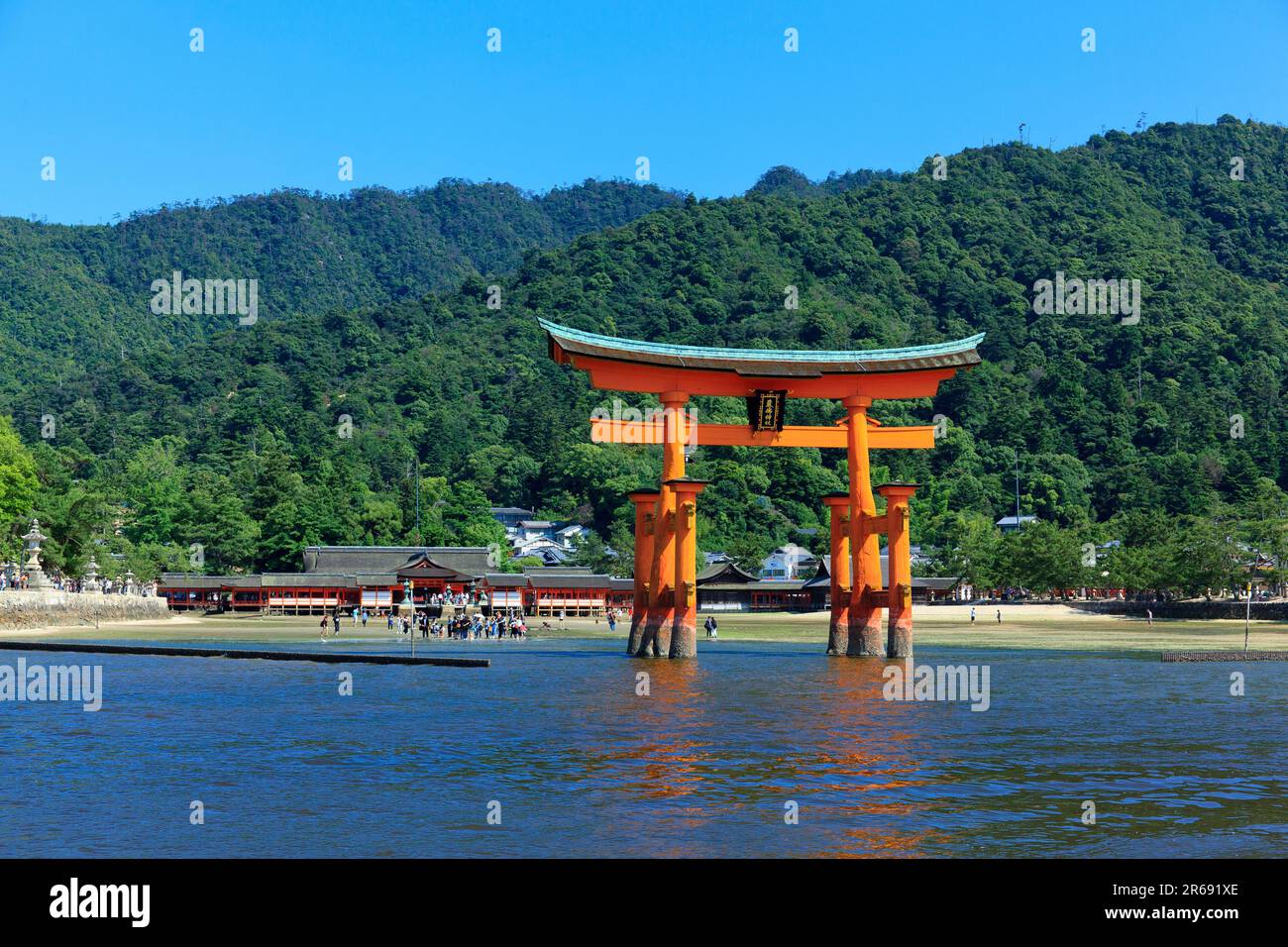 Otorii Gate and Itsukushima Shrine Stock Photo - Alamy