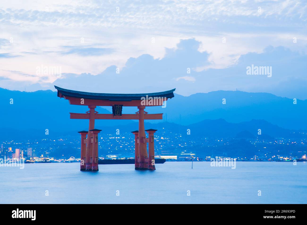 Otorii (Grand Gate) of Miyajima Stock Photo - Alamy