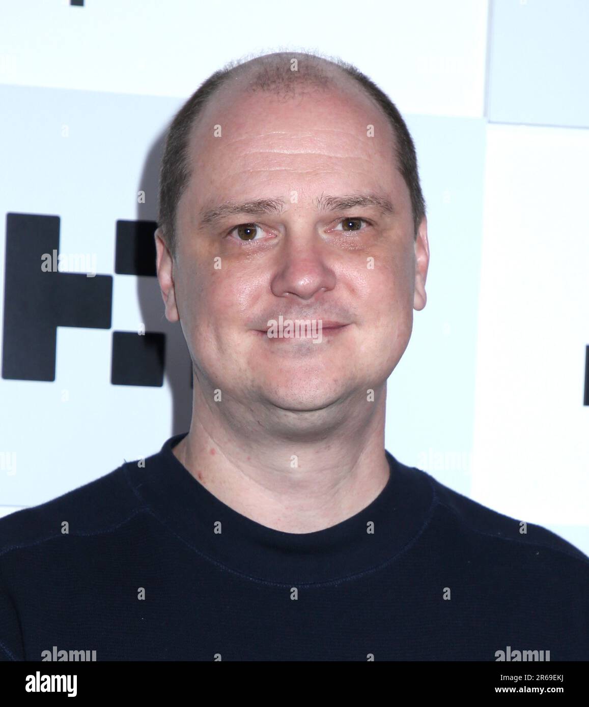 michael j flanaganSING(44)