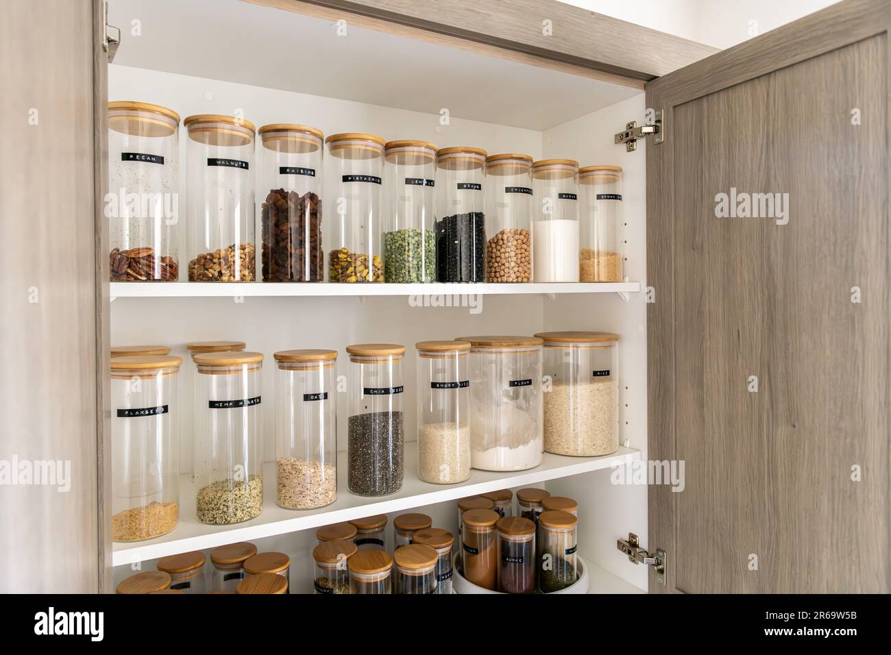 Bulk spice storage hi-res stock photography and images - Alamy