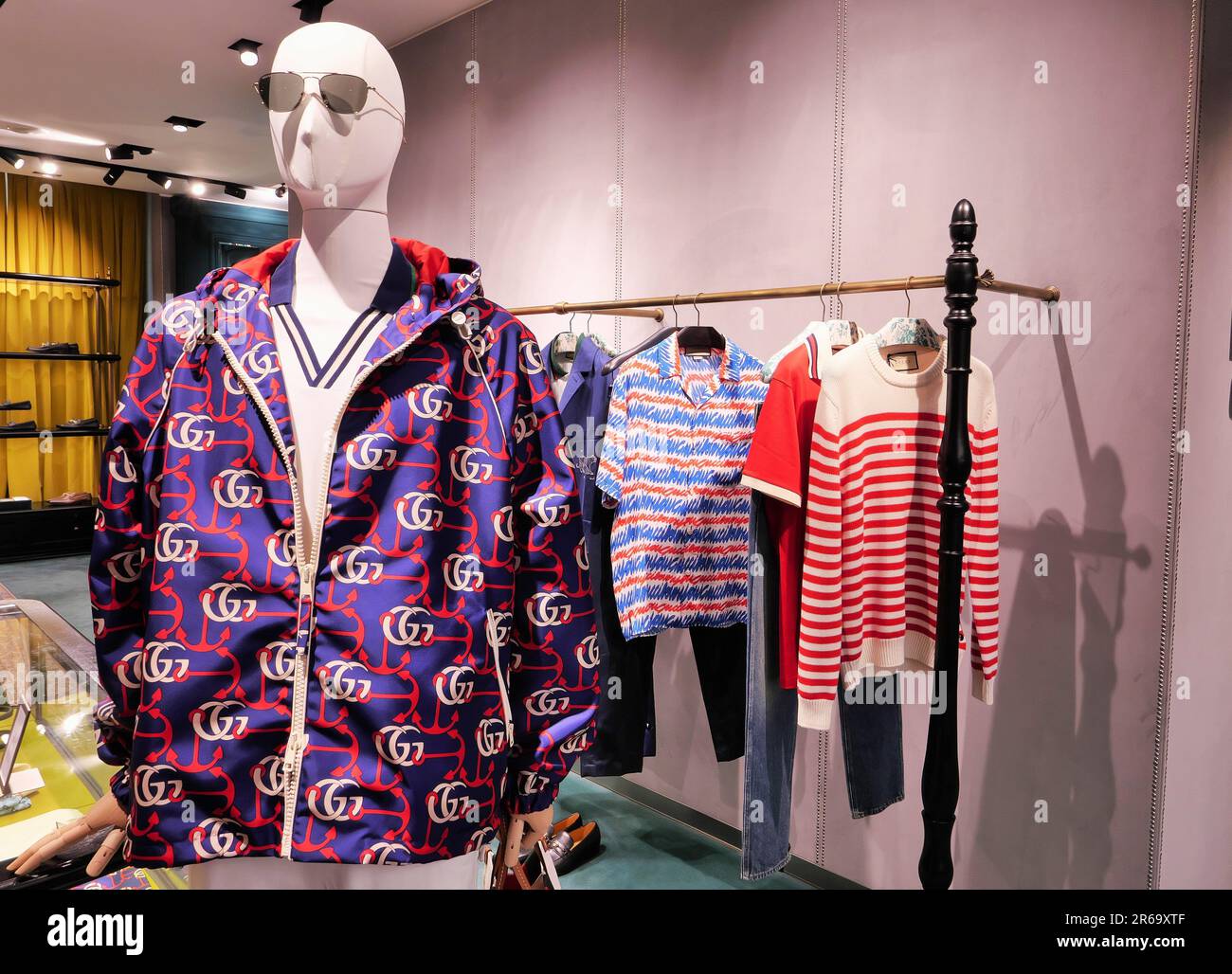 Gucci clothing hi-res stock photography and images - Alamy