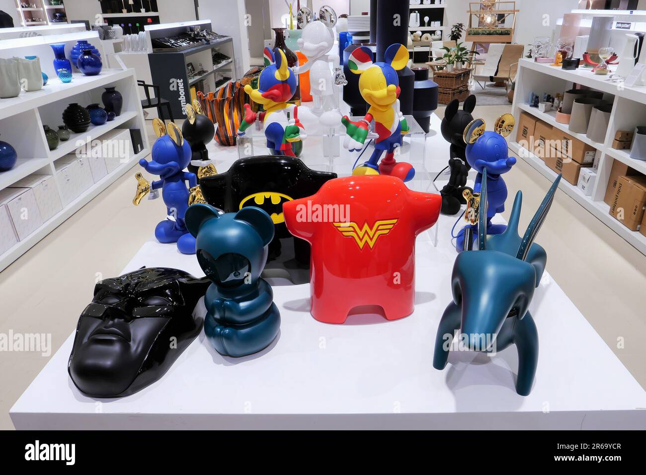 PSG x Astro Boy by Leblon Delienne Sculpture - Limited and Numbered