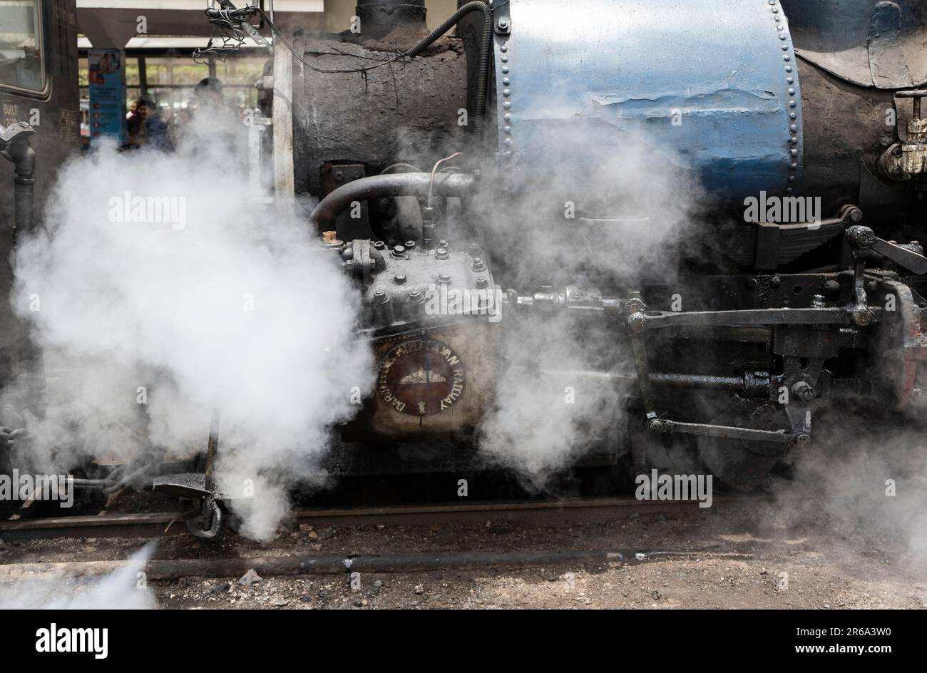 DARJEELING, INDIA, MAY 25: A loco engine release steam at Darjeeling railway station, on May 25, 2023 in Darjeeling, India. Darjeeling Himalayan Stock Photo