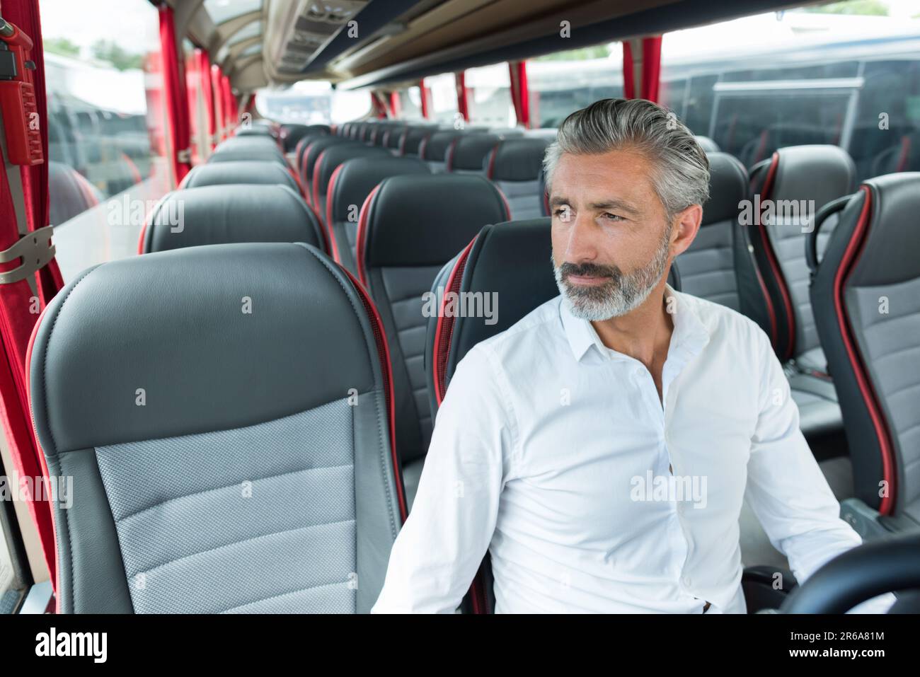 Child close up bus hi-res stock photography and images - Alamy