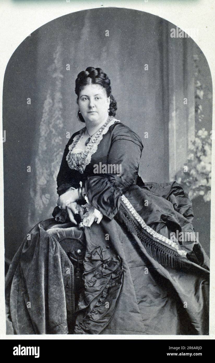 Euphrosyne Parepa-Rosa (7. Mai 1836 - 21. Januar 1874) war eine britische Opernsopranistin, die zusammen mit ihrem Mann Carl Rosa die Carl Rosa Opera Company gründete, Historisch, digital restaurierte Reproduktion von einer Vorlage aus dem 19. Jahrhundert  /  Euphrosyne Parepa-Rosa (May 7, 1836 - January 21, 1874) was a British operatic soprano who founded the Carl Rosa Opera Company with her husband Carl Rosa, Historic, digitally restored reproduction from a 19th century original Stock Photo