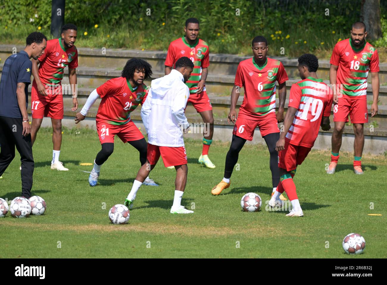 AMSTERDAM 08/06/2023, players of Suriname during a rondo during a
