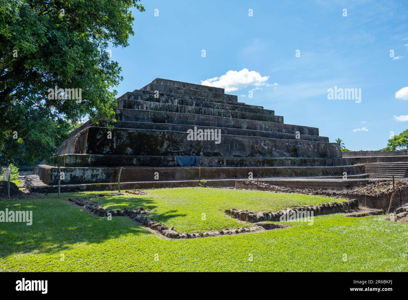 Main Structure of the Mayan Pyramids of Tazumal Site in Salvador, an Important Historical Trading Center for the Maya with Tombs and Several Pyramids Stock Photo