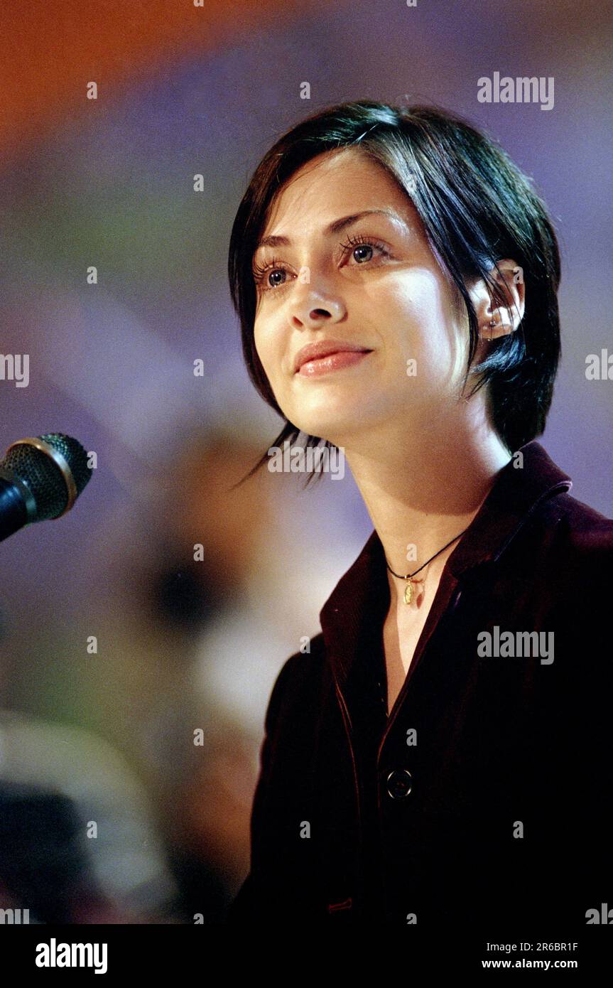 Milan Italy 1997 -10-15 : Natalie Imbruglia live concert, telecast by Italia 1, Super Stock Photo