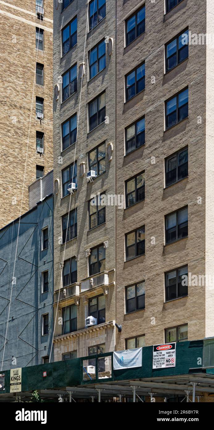 The modern corner section of 7 Park Avenue was built 22 years after classic midblock sections