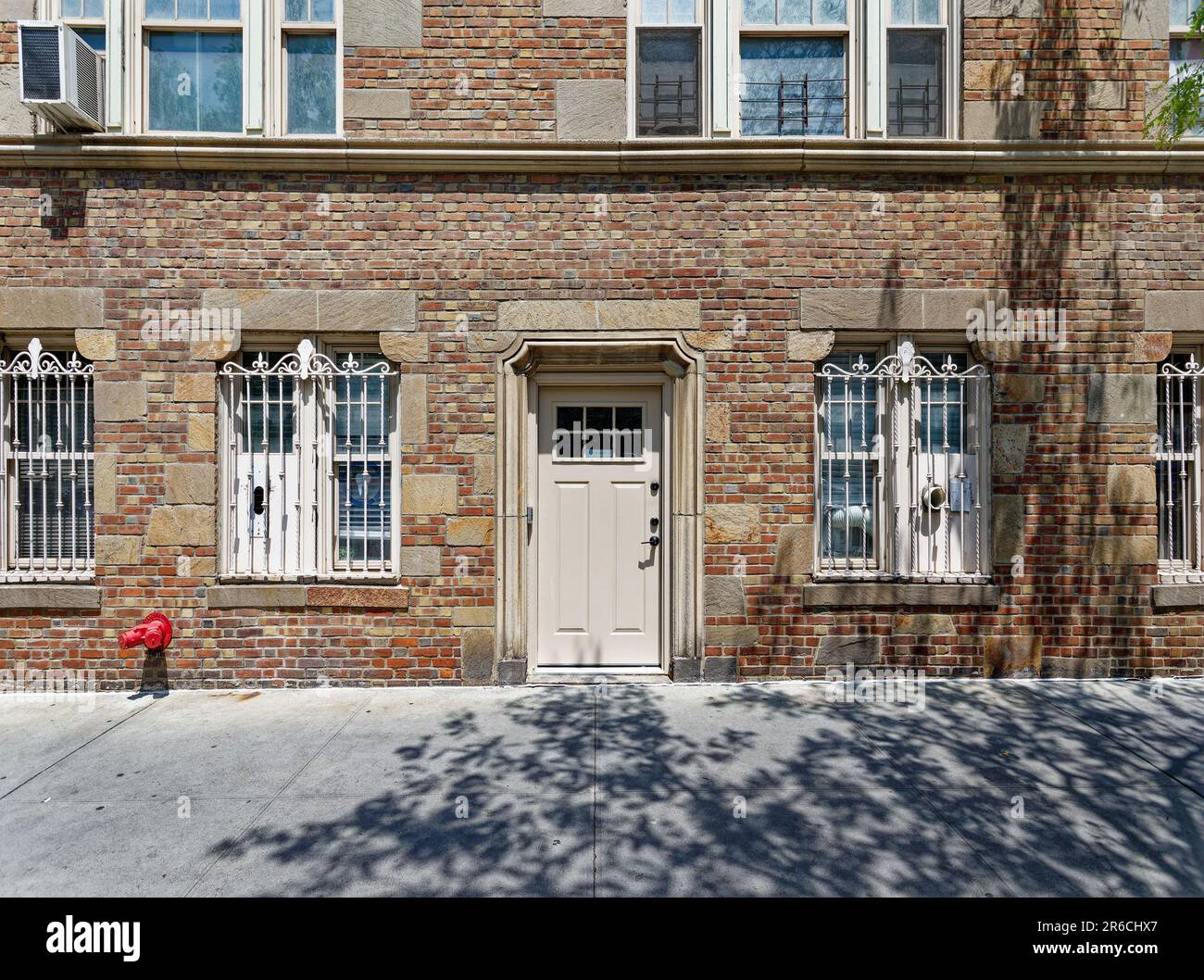 Emery Roth designed 299 West 12th Street as an apartment hotel. The Art