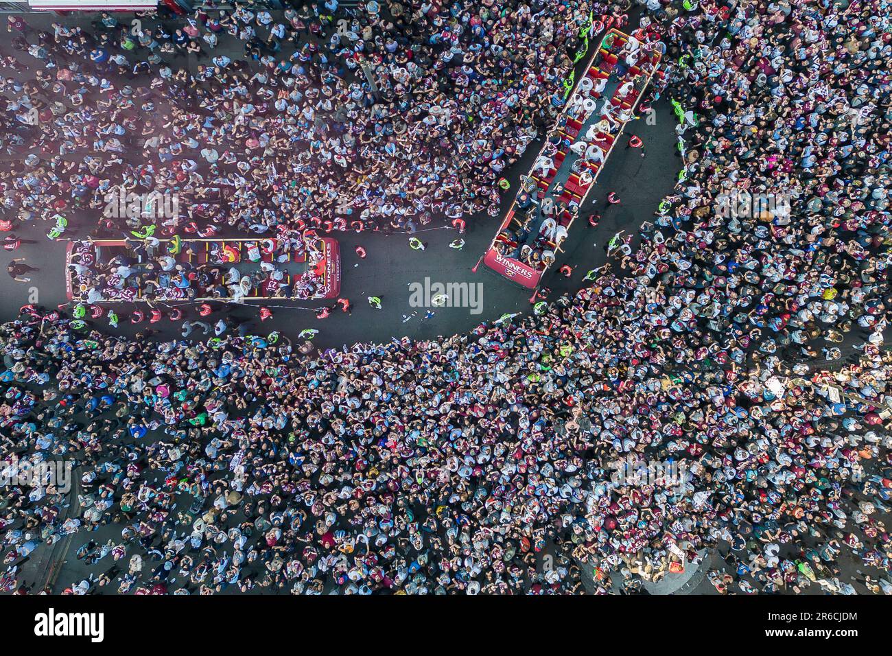 The busses make their way past the Boleyn Pub during the West Ham United Trophy Parade after their UEFA Europa Conference League final win in Stratford on June 8th 2023 in London, United Kingdom. (Photo by Daniel Chesterton/phcimages.com) Credit: PHC Images/Alamy Live News Stock Photo