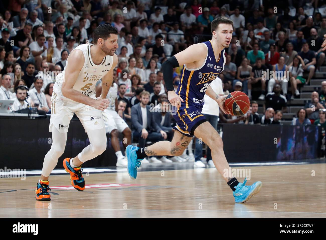 Antoine Diot of Asvel Lyon-Villeurbanne during the Turkish Airlines  Euroleague basketball match between Real Madrid and ASVEL Lyon-Villeurbanne  on December 22, 2022 at Wizink Center in Madrid, Spain - Photo: Irina R