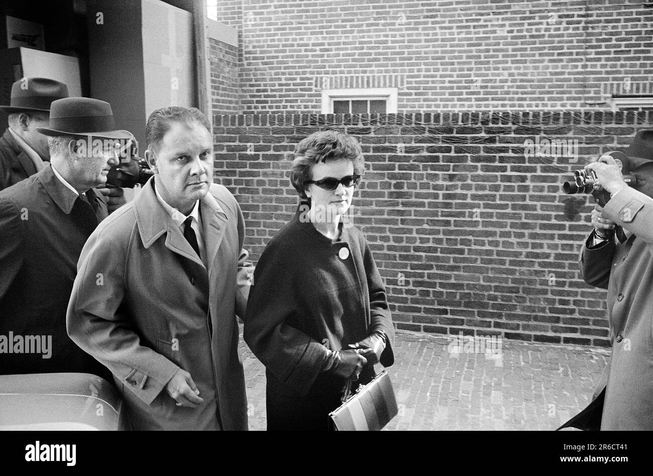 Marina Oswald, Lee Harvey Oswald's wife, arriving at President's Commission on the Assassination of President Kennedy or Warren Commission hearing, Washington, D.C., USA, Marion S. Trikosko, U.S. News & World Report Magazine Photograph Collection, February 3, 1964 Stock Photo