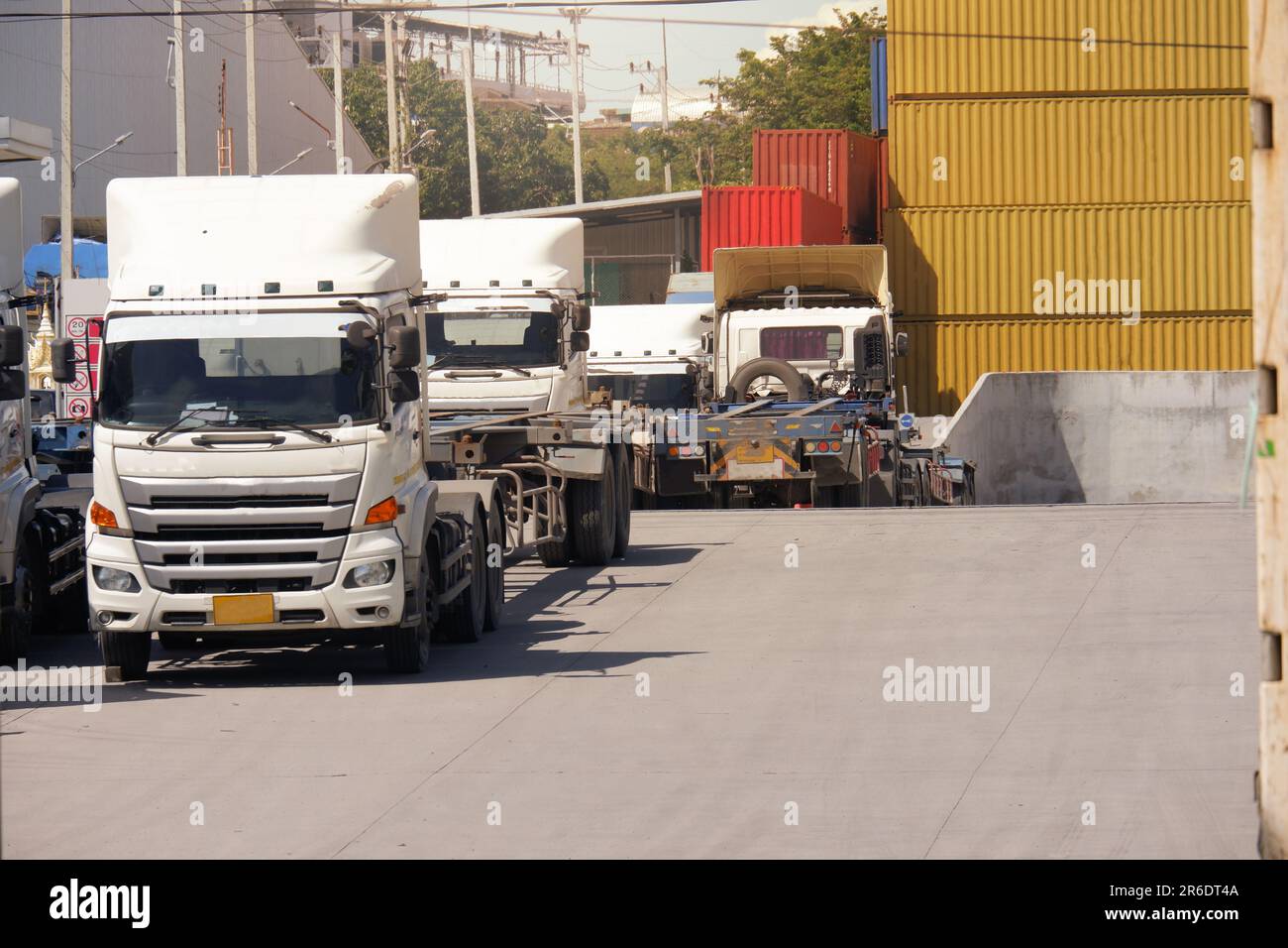 Waiting fuel service hi-res stock photography and images - Alamy