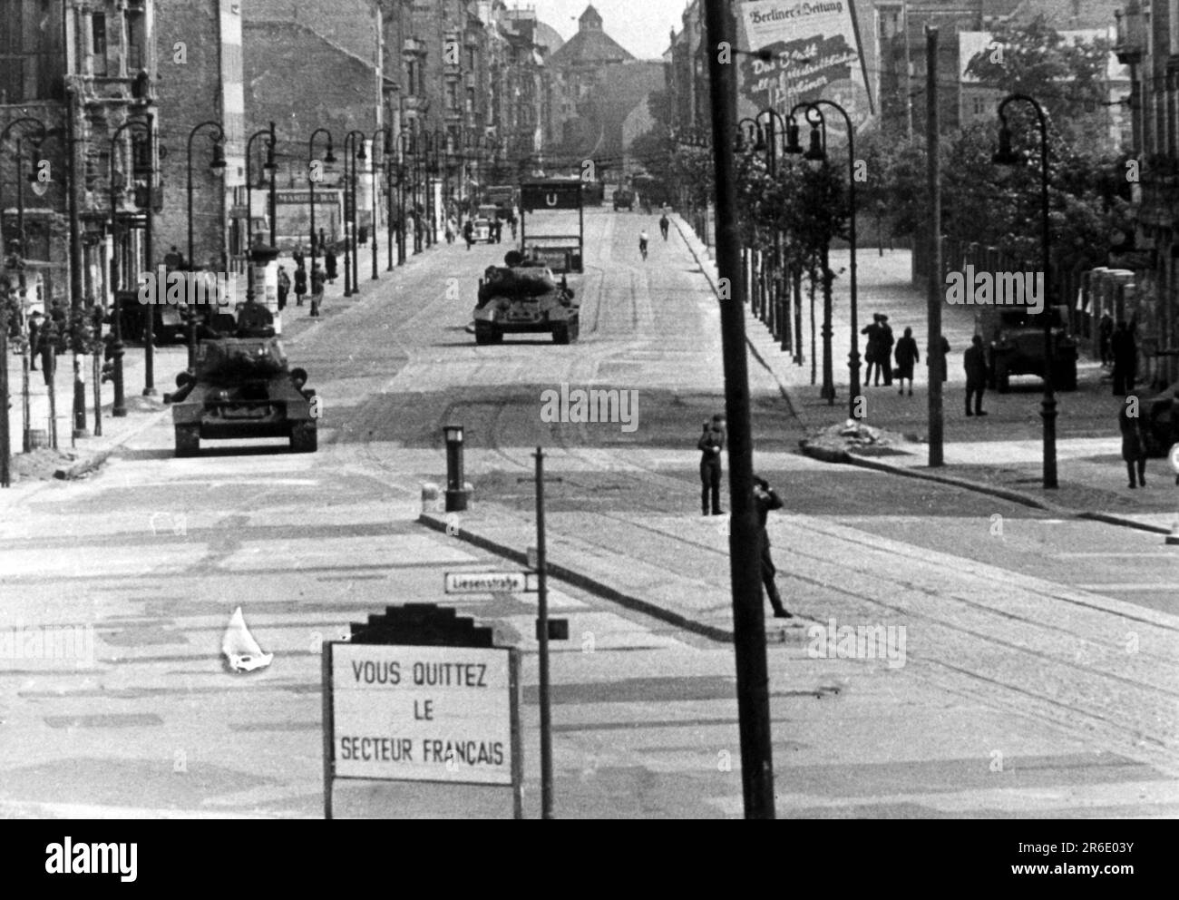 FILED - 17 June 1953, Berlin: View of empty Potsdamer Platz and Soviet tanks in Leipziger Straße after the suppression of the uprising. On June 17, 1953, a million people in the GDR protested against the still young socialist state - until Soviet tanks ended the uprising. Dramatic days. (to dpa 'When the tanks rolled: 70 years after the popular uprising in the GDR') Photo: Günter Bratke/dpa Stock Photo