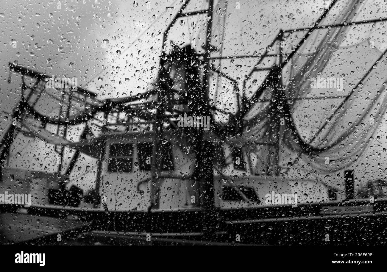 Deepwater horizon spill black and white stock photos images alamy