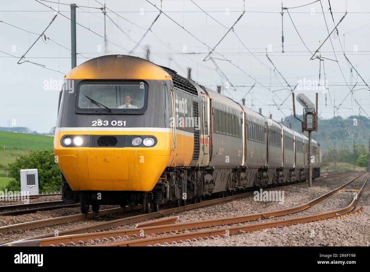 43184/43239, 1V50 Edinburgh to Plymouth. Wooden Gate, Alnmouth, Northumberland, UK. 22 May 2023. Photograph by Richard Holmes. Stock Photo